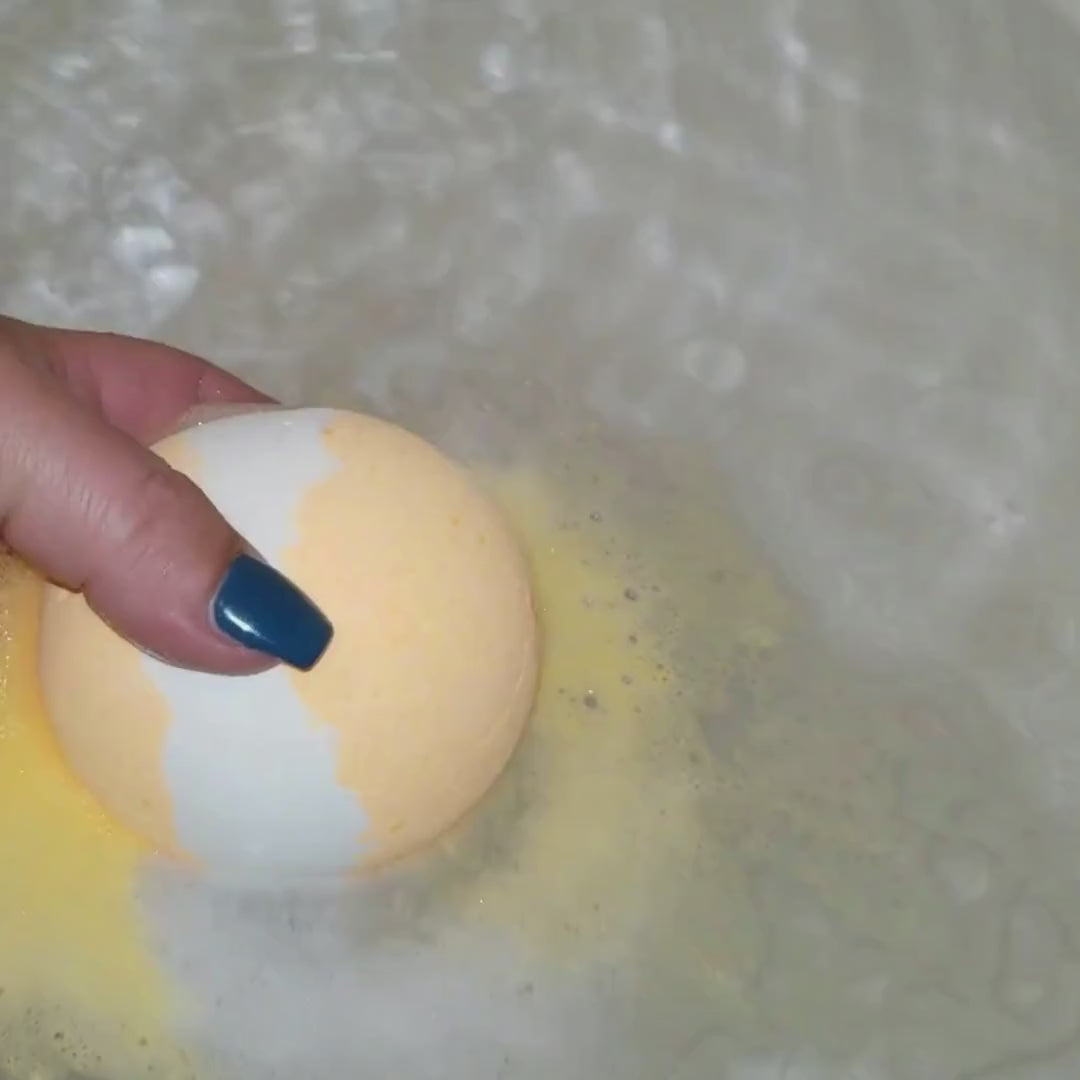 Atomic Orange Creamsicle "MONDO" Jewelry Bath Bomb (Sweet Orange / Vanilla)